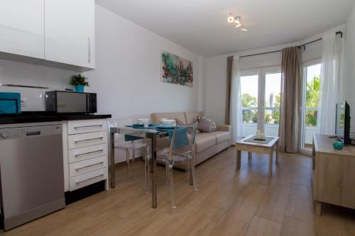 Vistamarina B208 By Ivi Real Estate Apartment Torremolinos Bagian luar foto