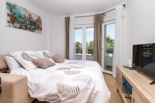 Vistamarina B208 By Ivi Real Estate Apartment Torremolinos Bagian luar foto